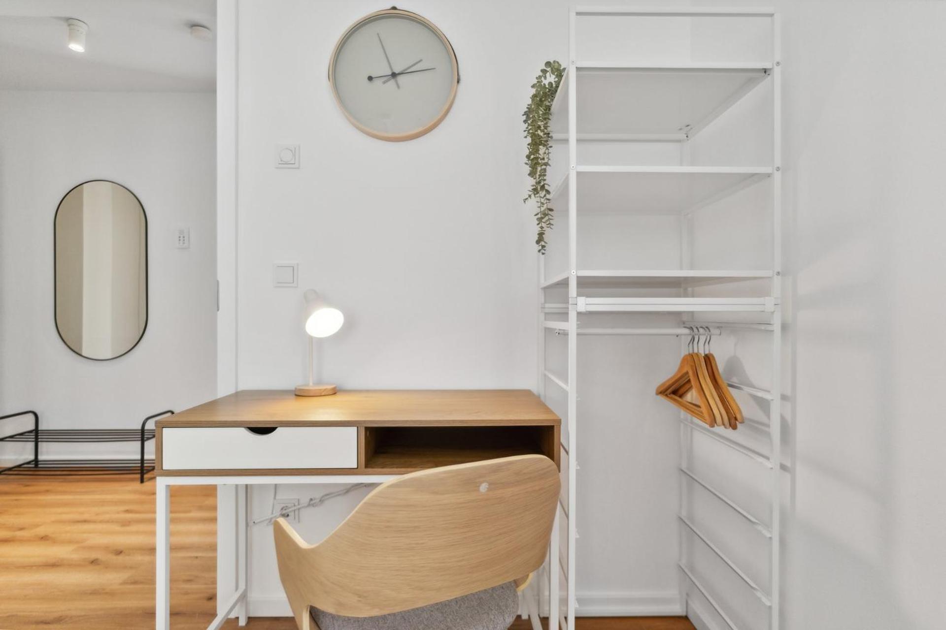 Deluxe Apartment In Bielefeld City Mit Parkplatz Und Balkon Exterior foto