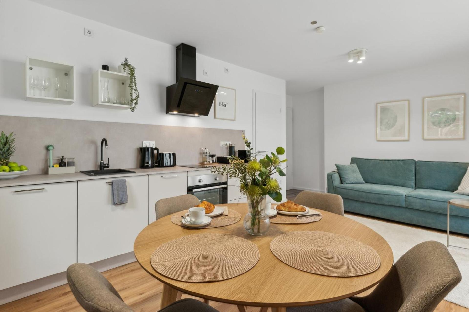 Deluxe Apartment In Bielefeld City Mit Parkplatz Und Balkon Exterior foto